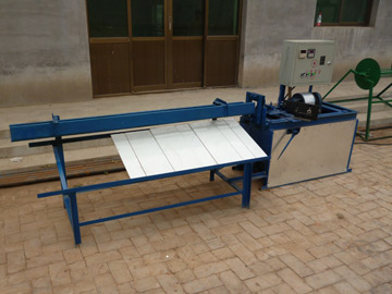 自動勾花網(wǎng)機(jī)